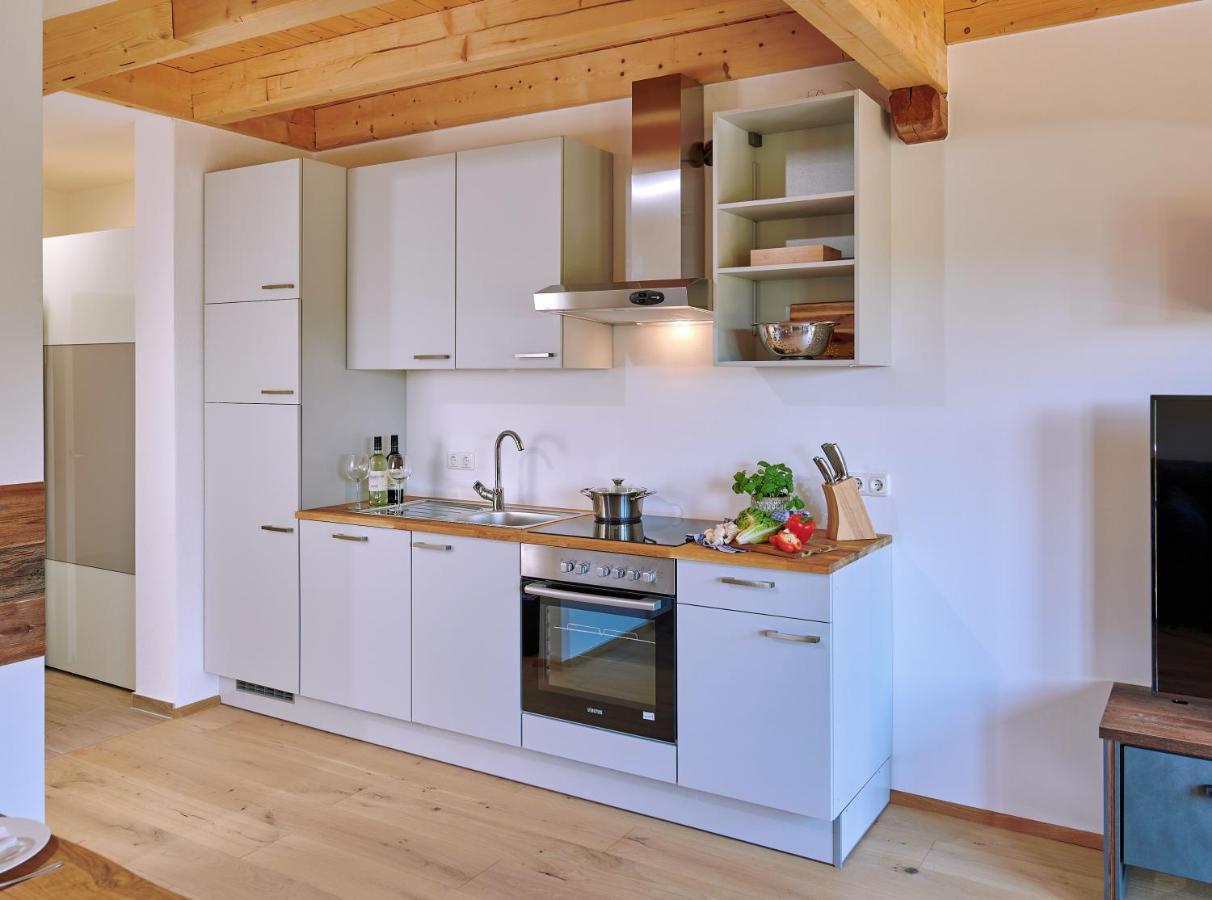 Ferienwohnung Tittmoning Zwischen Salzburg Und Burghausen Exterior foto